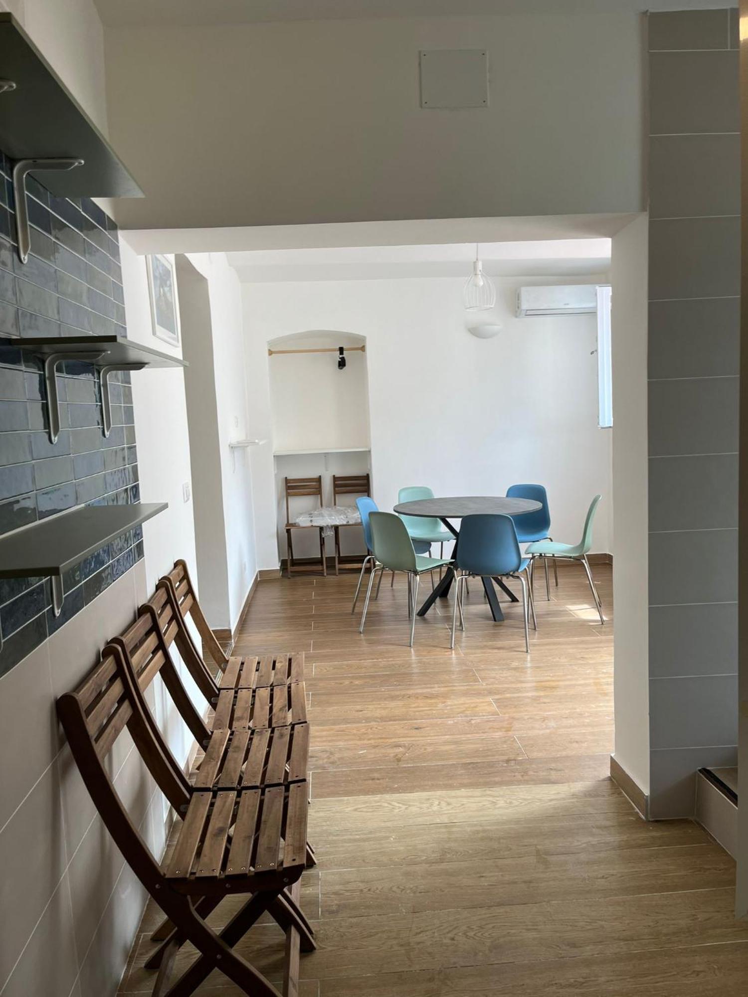 Appartement Characteristic Garibaldi à Bari Extérieur photo